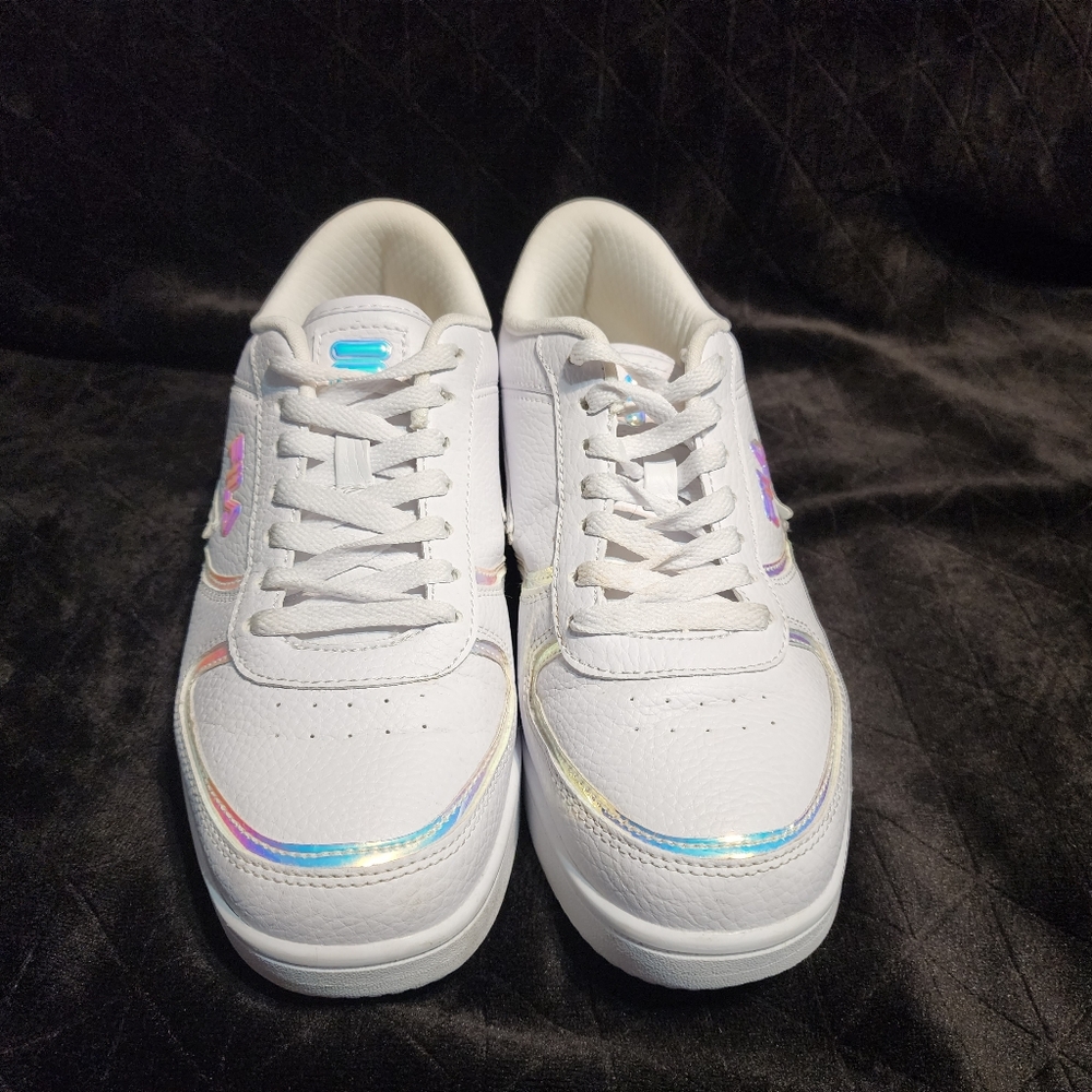 FILA size 10 White Tennis Court Sneakers